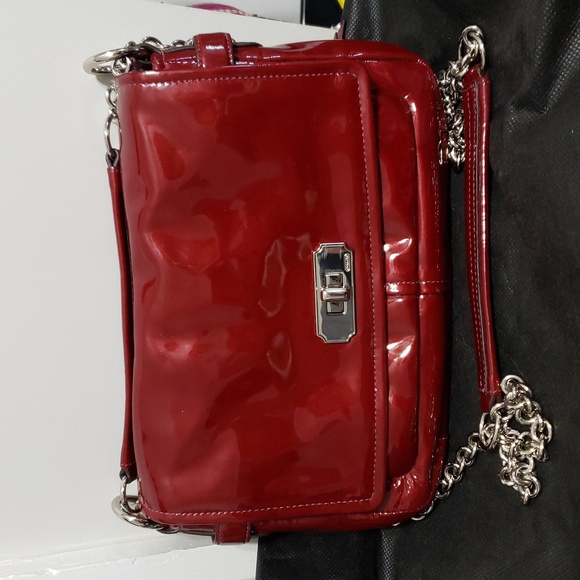 Handbags - Elegant Red Crossbody Bag